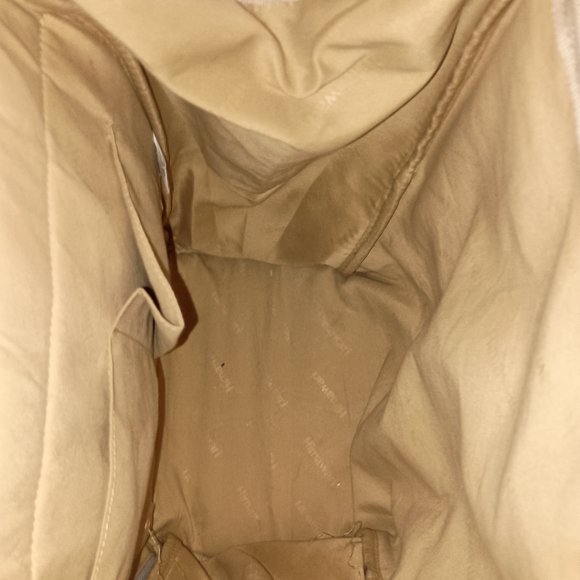 Chic Black and Red Women's Backpack - Picture 7 of 11